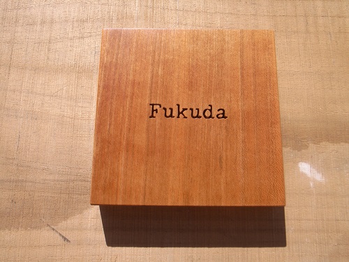 目立たないシンプル表札